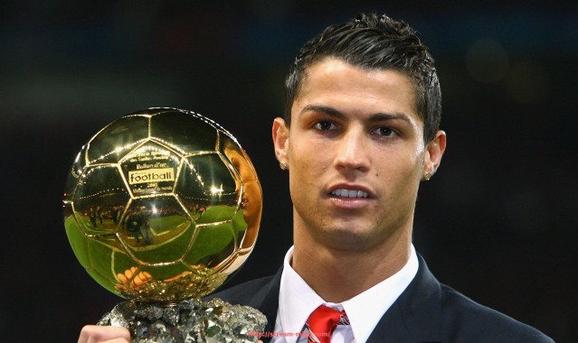 咪咕体育直播-世俱杯球员比赛决断力分析报告：快节奏对抗下的瞬时判断